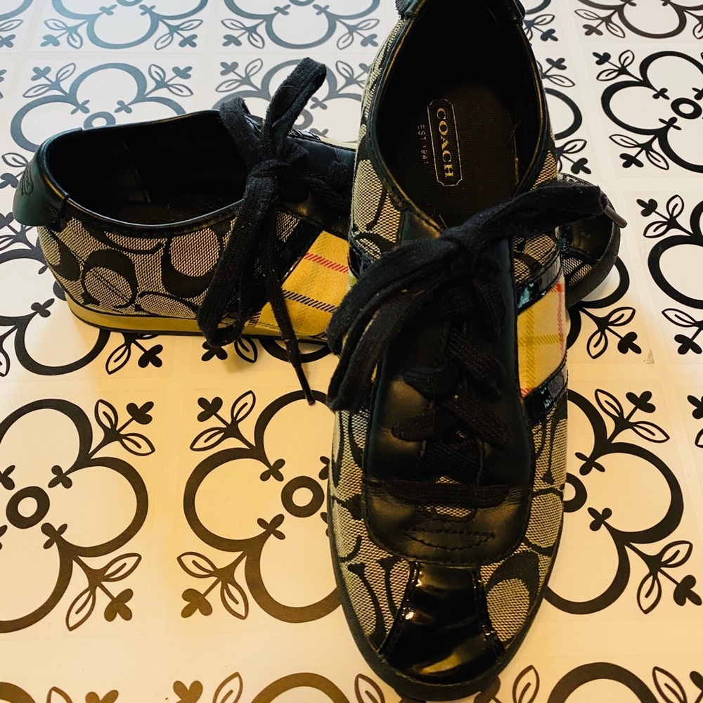 Coach Paxton Monogram Logo Sneakers - Picture 4 of 7